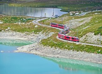 Bernina Express – bajeczna podróż dla ciekawych świata