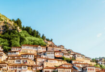 Majówka 2026: Polacy wybierają tańsze kierunki i ruszają za granicę