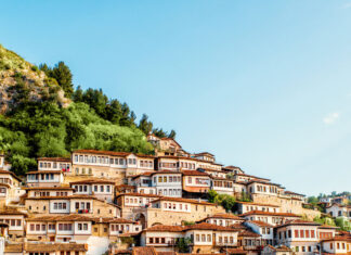 Majówka 2026: Polacy wybierają tańsze kierunki i ruszają za granicę