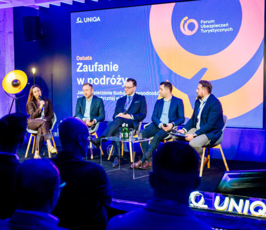Zaufanie w podróży w niepewnych czasach. UNIQA zainaugurowała Forum Ubezpieczeń Turystycznych